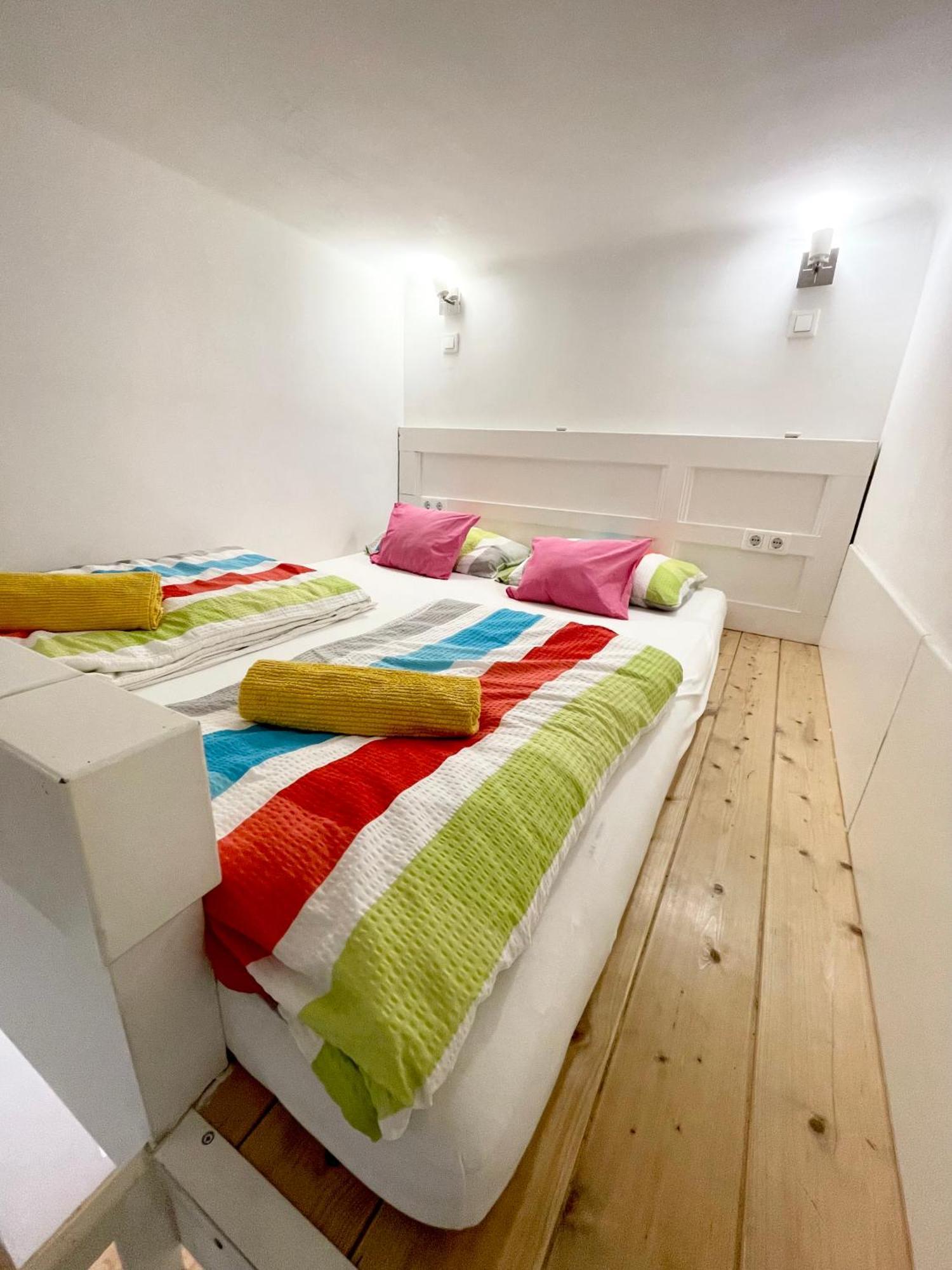 Rainbow Pearl Apartment At St Stephen' S Basilica بودابست المظهر الخارجي الصورة