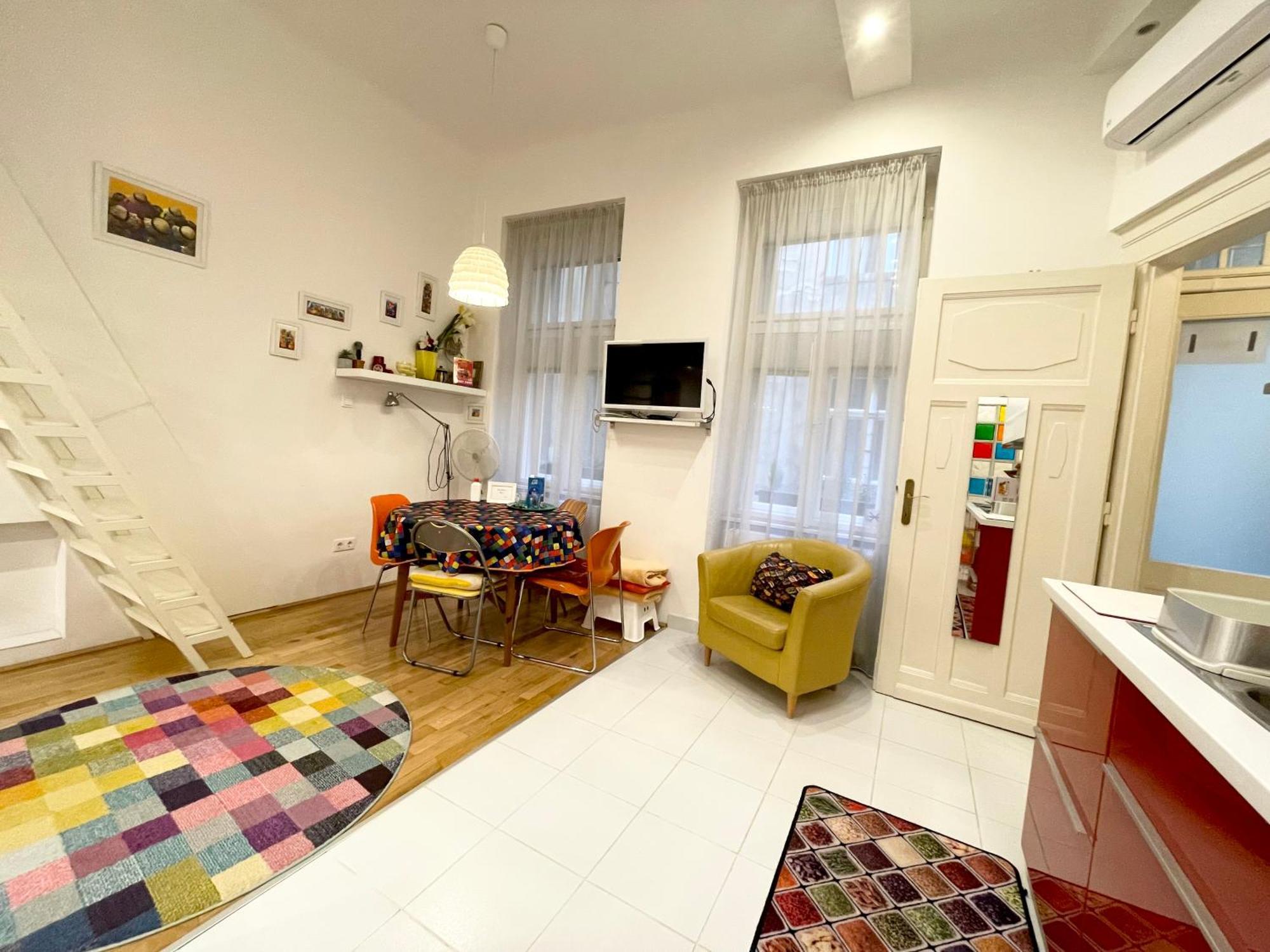 Rainbow Pearl Apartment At St Stephen' S Basilica بودابست المظهر الخارجي الصورة